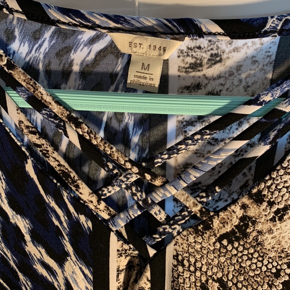 NWOT C Est. 1946 Multi Colored Print Top Size Medium - Picture 2 of 5